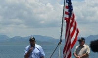 US Defence Secretary visits Cam Ranh Bay in Khanh Hoa 