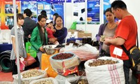 Northern agricultural products fair in Lao Cai