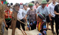 Bustling northern mountain market-day in Hanoi