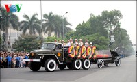 Hanoians pay last respects to General Vo Nguyen Giap