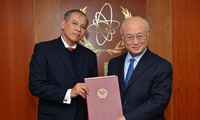 Vietnam pledges to use nuclear power at highest safety standards