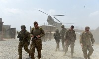 Obama says US soldiers will stay in Afghanistan to 2017