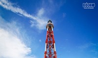 Lighthouse keepers on Truong Sa archipelago 