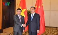 Deputy PM Pham Binh Minh meets Chinese Premier, Russian Deputy PM