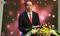 President highlights revolutionary press' contributions to national achievements