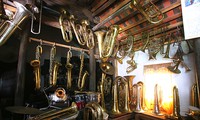 Pham Phao villagers make brass instruments