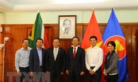 Liaison board for Vietnamese community in South Africa debuts