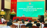 Outstanding Vietnamese farmers honored  