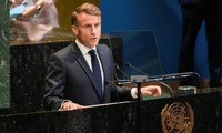 France formally recognizes Palestinian statehood