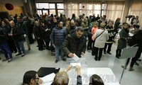 Ouverture des bureaux de vote en Catalogne