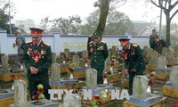 Les vétérans de l’offensive du printemps 1968 retournent sur les anciens champs de bataille à Quang 