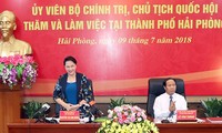 La présidente de l’AN en visite à Hai Phong 