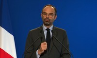 France: Edouard Philippe estime qu'il faut “retisser l'unité nationale“