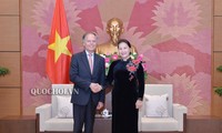 Nguyên Thi Kim Ngân reçoit le chef de la diplomatie italienne