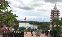 La piste Hô Chi Minh et les hauts lieux du tourisme mémoriel 