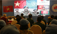 Visioconférence avec les missions vietnamiennes de maintien de la paix de l’ONU