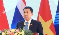 Le Vietnam participe à une visioconférence du comité exécutif de l’APF