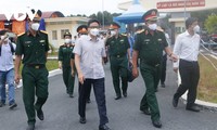 Covid-19: Vu Duc Dam en tournée d’inspection à Binh Duong 