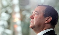 Dmitri Medvedev: Refuser de négocier avec la Russie pourrait faire perdre à l’Ukraine sa souveraineté