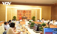 Pham Minh Chinh inspecte le projet de chemin de fer urbain Nhôn-La gare de Hanoï