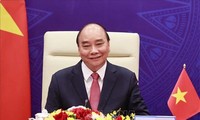 Visite de Nguyên Xuân Phuc en Indonésie une occasion pour rendre les relations bilatérales plus substantielles