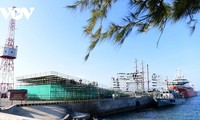 Cận cảnh sân khấu “Mạnh giàu từ biển quê hương” tại Quân cảng Nha Trang