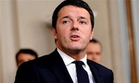 Italian Prime Minster resigns after defeat in referendum