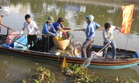 貧困解消に寄与する若き知識人たちの貢献