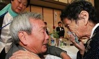 韓国と朝鮮　離散家族の生死確認結果を交換
