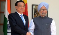 中印トップが会談、国境での軍事衝突回避など
