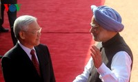 チョン書記長、インド外相と会見