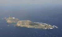 尖閣付近に中国機確認　防衛省