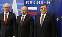 ＥＵ・ロシア関係冷え込む　首脳会議短縮