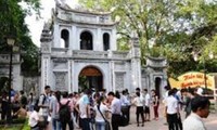 テト中、首都ハノイの観光客増加