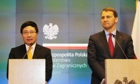 ベトナムとポーランドとの全面的な関係強化