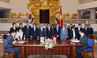 ベトナムと韓国、自由貿易協定を締結