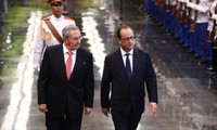 フランス大統領のキューバ訪問