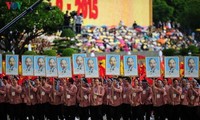 ベトナム独立70周年を記念する集会とパレード