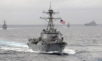 米艦艇航行 専門家「軍事的衝突の可能性低い」