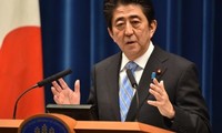 安倍晋三首相　自衛隊幹部に訓示