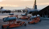 ロシアのシリア空爆、民間人数百人が死亡　