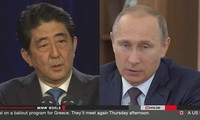 日露首脳電話会談　プーチン来日前に安倍首相が訪露で調整