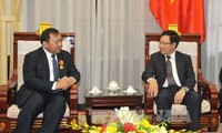 ミン副首相兼外相、任期満了のカンボジア・ドイツ大使と会見