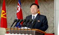 朝鮮、軍事パレードで米けん制「核戦争には核攻撃戦で対応する」