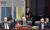 ベトナム、ASEAN第30回首脳会議に積極的に貢献