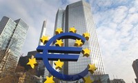 ＥＵ予算・刺激策をハンガリーとポーランドが阻止、法治条件に反発