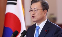 韓国大統領　新年の辞を発表　全国民へのワクチン無料接種を推進