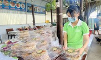 カントー市のフーティウ麺生産村