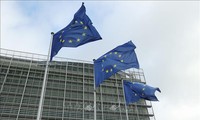 EU、ウクライナとの安保協定に署名 首脳会議