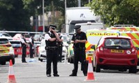 イギリス 17歳少年がダンス教室押し入り人刺す 子ども2人死亡